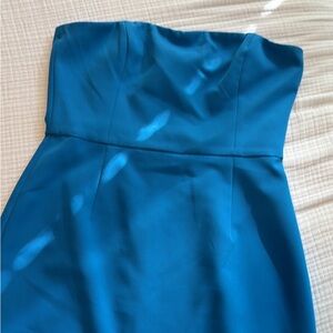 Gianni Bini Strapless Dress in Vibrant Blue